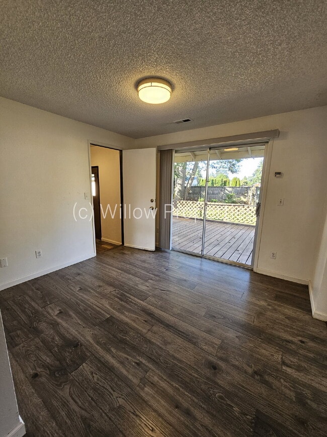 Photo - 3 bedroom rambler in Steilacoom