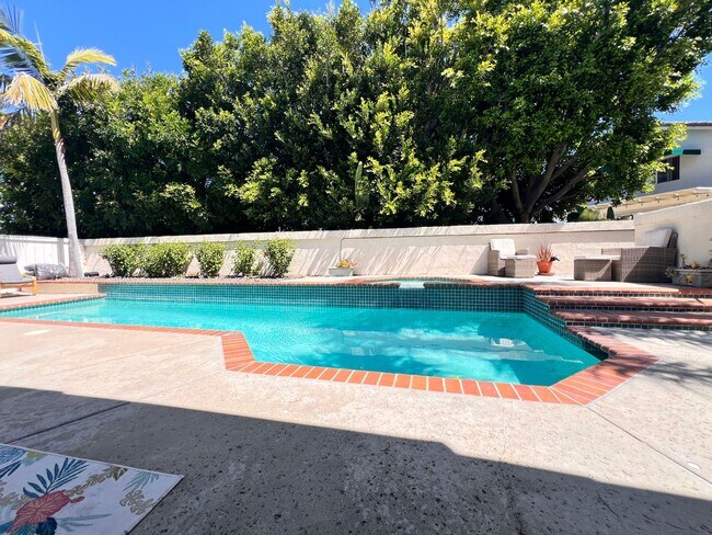 Photo - Scripps Ranch 4 bedroom 3 bath with Solar/...