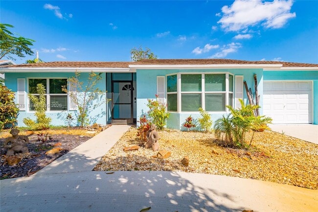 Photo - 505 Heron Dr