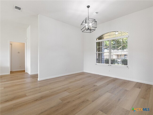 Photo - 1625 Sunnybrook Dr