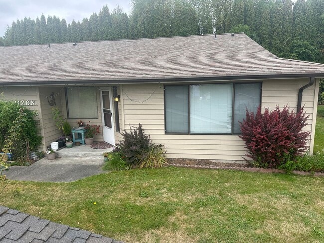 Building Photo - Krumland - Horizon 3 Unit 3 Rental