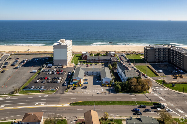 Aerial - 333 Ocean Blvd Rental