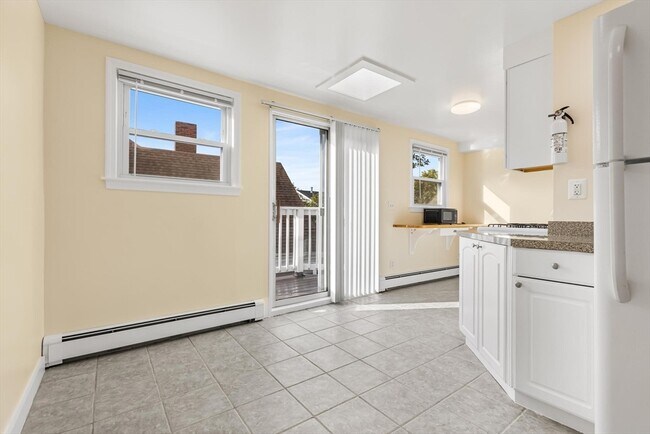 Photo - 30 Saxton St Unit PH