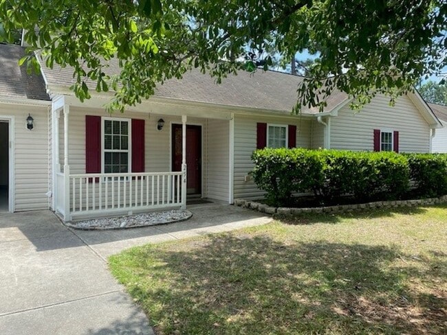 Photo - Welcome to this charming 3 bedroom, 2 bath...