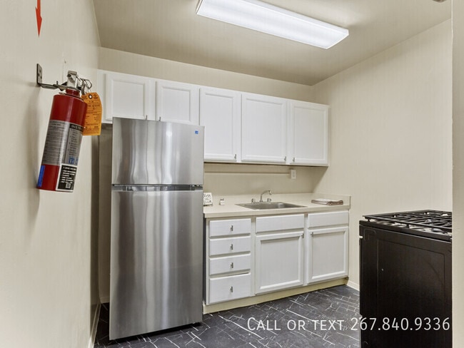 Photo - 4030 Livingston Rd SE Unidad 304