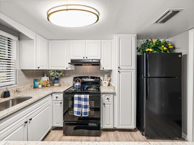 DSC05474 - The Park at Parma