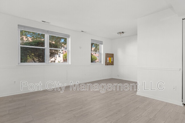 Photo - 4407 Falls Bridge Dr