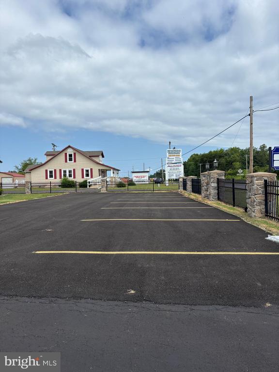 Photo - 28795 Old Village Rd