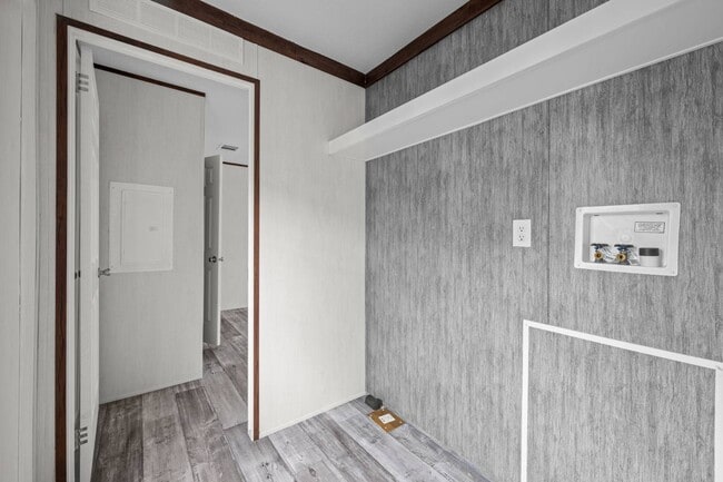 Building Photo - 3150 Plateau Dr Rental