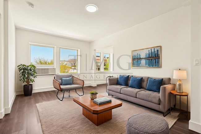 Building Photo - Brand NEW 2-Bedroom in the heart of Anders... Unit 1553 - 308