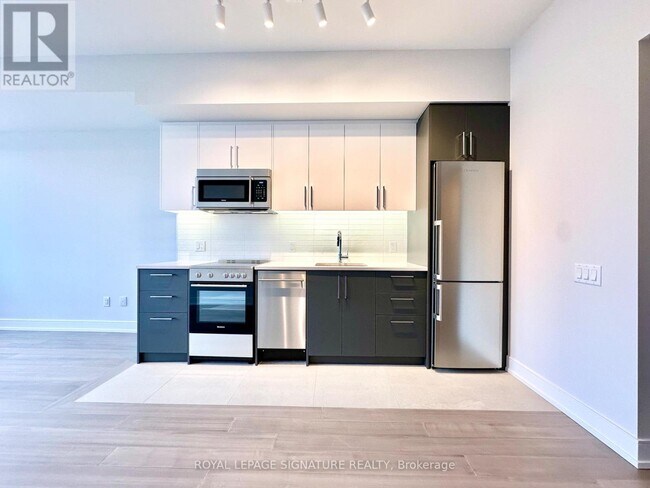 Photo - 664 Spadina Ave. Unité 707