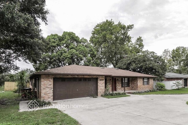 Building Photo - 34139 Radio Rd
