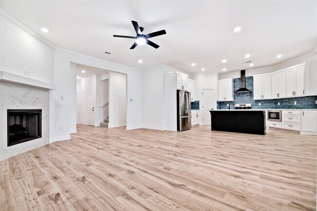 22 Cannich Dr