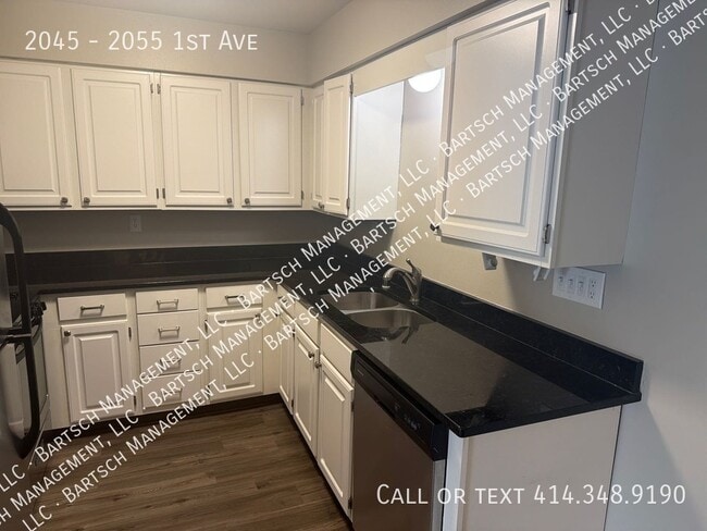 Photo - 2055-2055 1st Ave