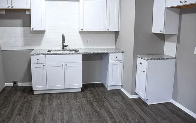 Photo - Don't Miss Out on This Charming 3 Bed, 1 Bath Home in South Kansas City!