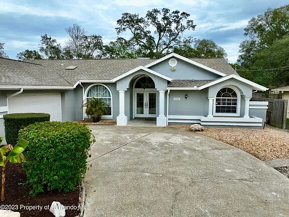 Photo - 1282 Deltona Blvd House
