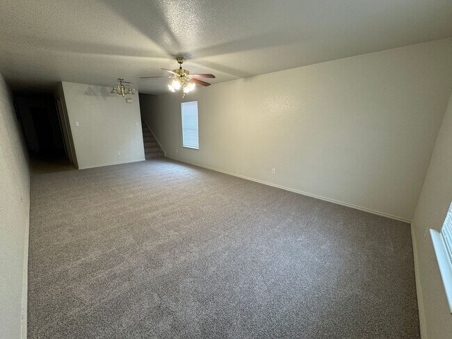 Photo - 196 Ryan Cir Unidad D