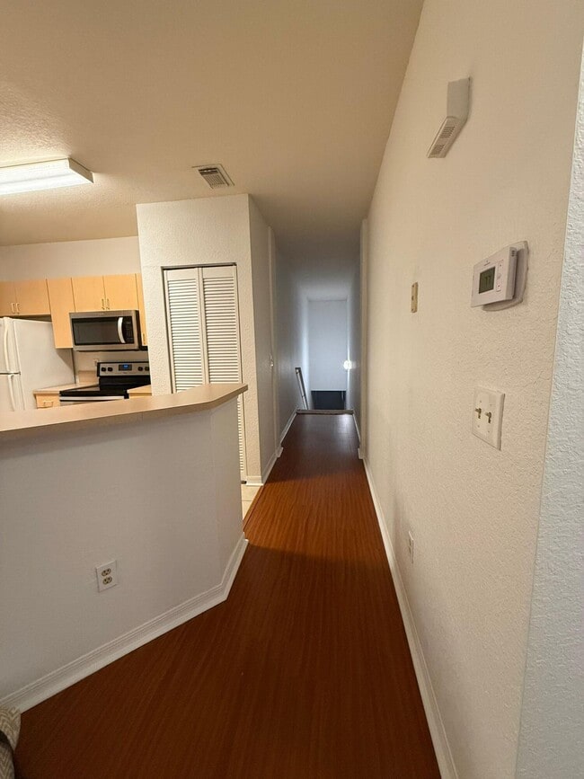 Photo - 106 SW Peacock Blvd Unit 4-205