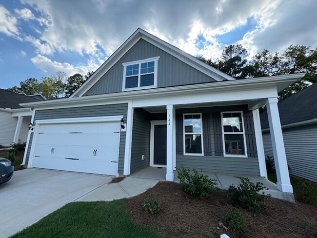 Building Photo - Renaissance at White Oak Rental
