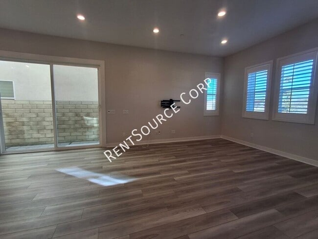 Photo - 27231 W Coyote Bush Ct