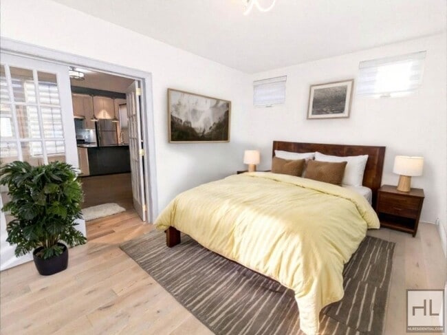 Photo - 62 STREET Unit 2