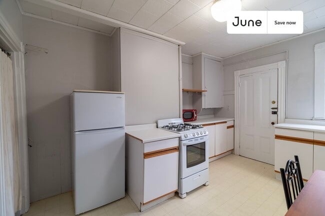 Photo - 2 Sherman St