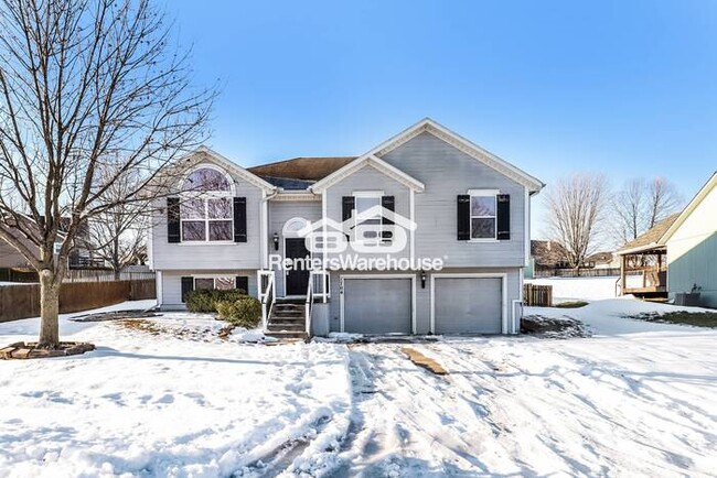 4 Bed 3 Bath For Rent In Kearney! - 4 Bed 3 Bath For Rent In Kearney! House