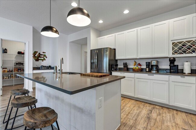 Photo - 2163 Bay Line Rd