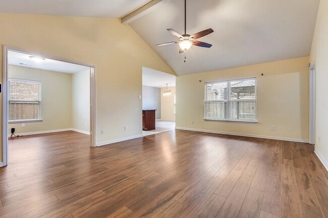 Photo - 120 Mount Vernon Ln