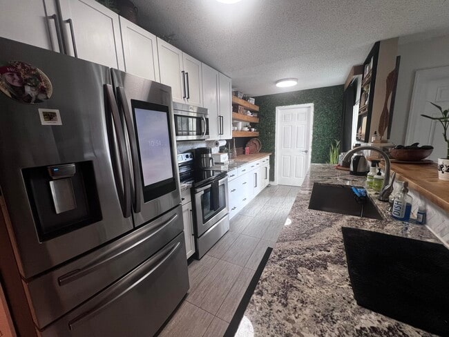 Photo - 200 Sparrow Dr Unit 2