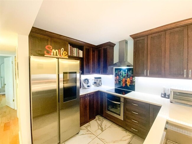 Photo - 3134 Lake Pine Way S Unidad C2
