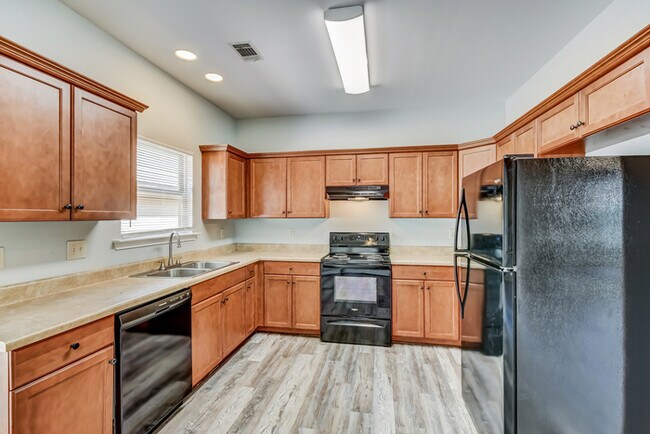 Photo - 1218 Savannah Ln