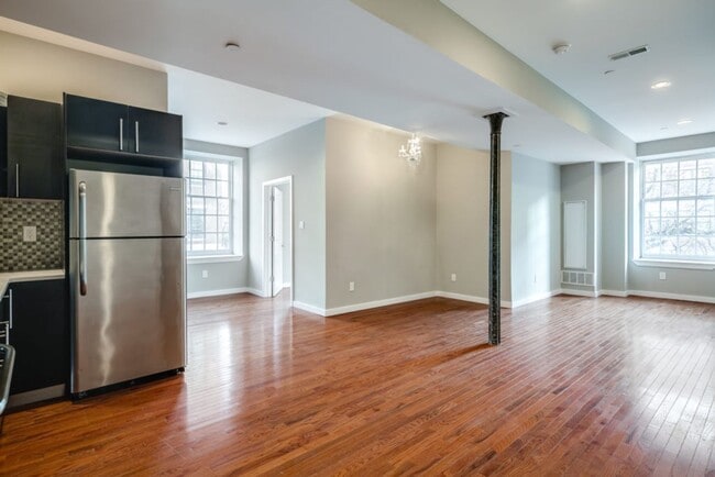 Photo - 301 Market St Unit 2