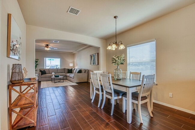 Photo - Westside area for Short or Long Term Rental(Completely Furnished) Beautiful 3 bed/2.5 baths