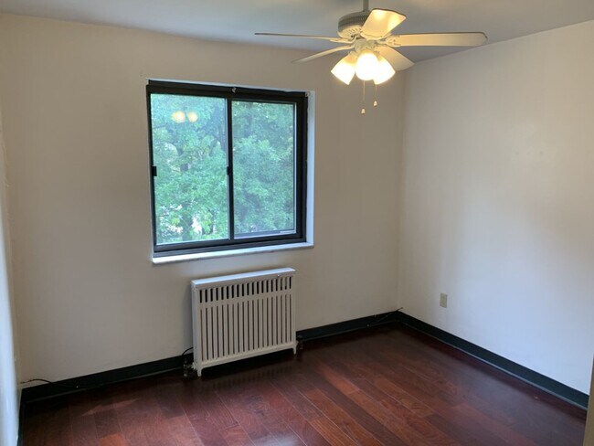 Photo - 819 College Avenue