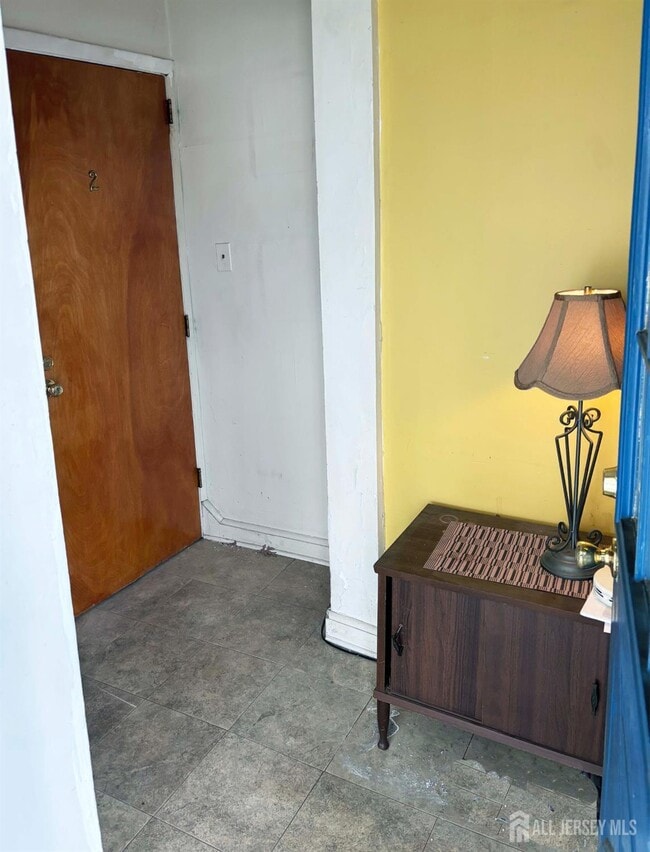 Photo - 211 S 11th Ave Unit 2