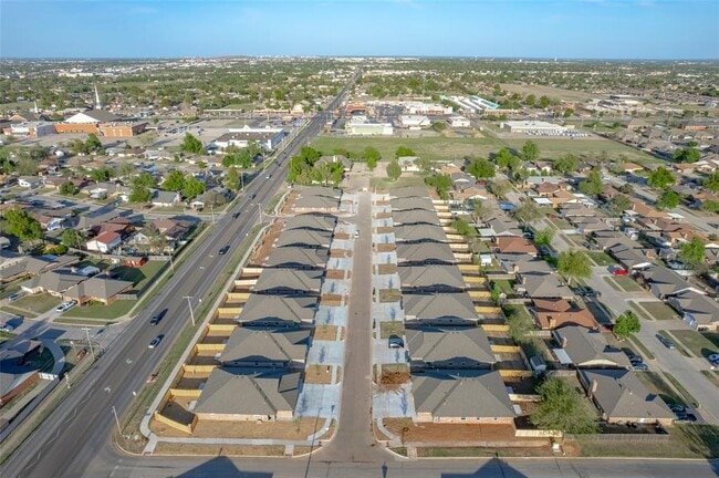Photo - 2324 SW 90th Pl