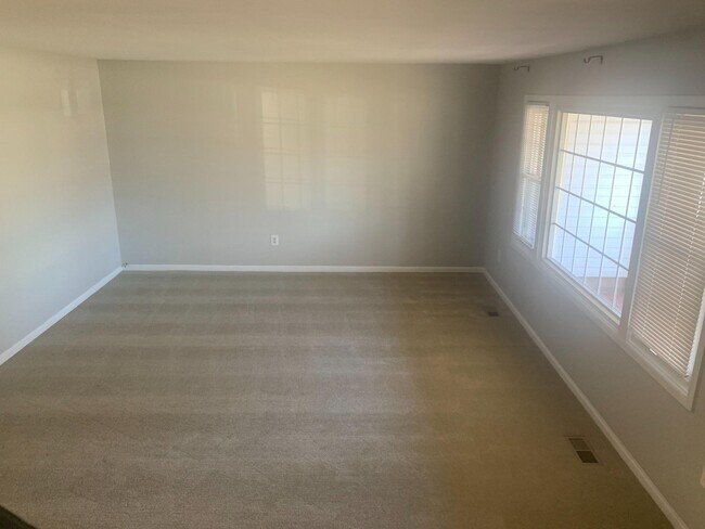 Photo - 13217 Poplar Tree Rd