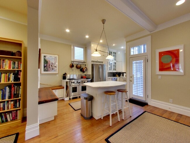 Photo - Luxury 5 Bed, 3.5 Bath Home in the Mission! Check out Virtual Tour!