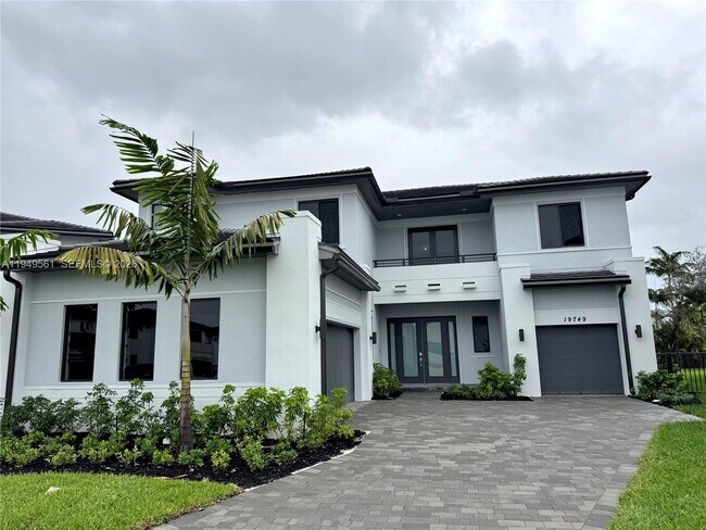 Photo - 19749 NE 16th Pl