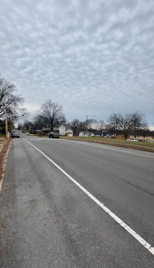 Photo - 920 N 6th St