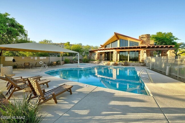 Photo - 4302 N Sunset Cliff Dr