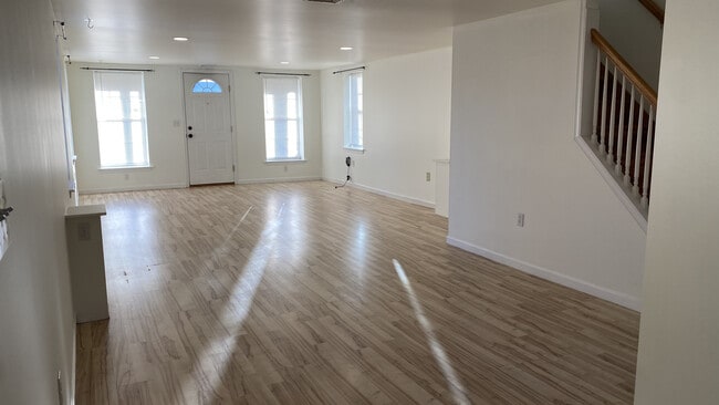 Photo - 1294 N Mountain Rd