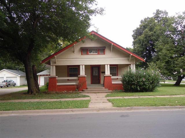Photo - 323 N Summit St