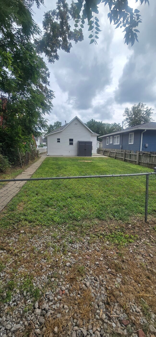 Photo - 1040 Peach St