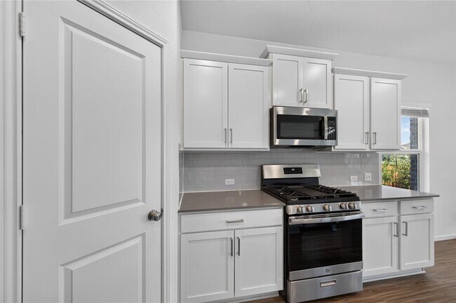 Photo - 1600 Cobblecrest Ln