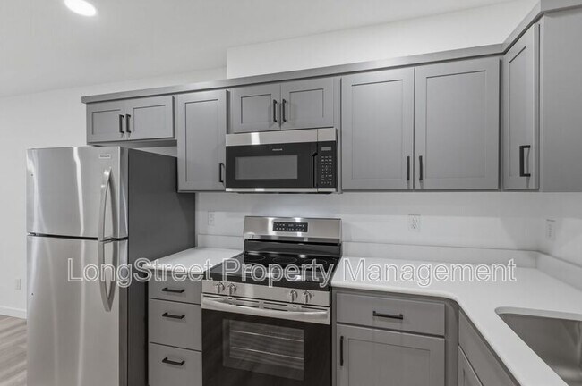 Photo - 816 S 19th St