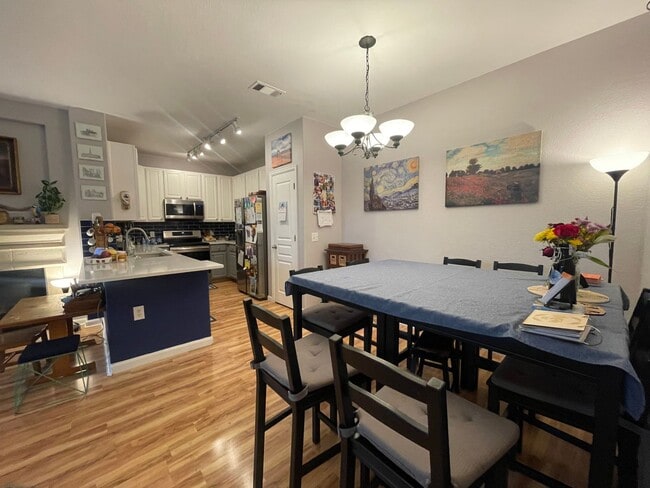 Photo - $0 DEPOSIT OPTION! LUXURIOUS 3BED/2BATH CONDO WITH MODERN UPGRADES