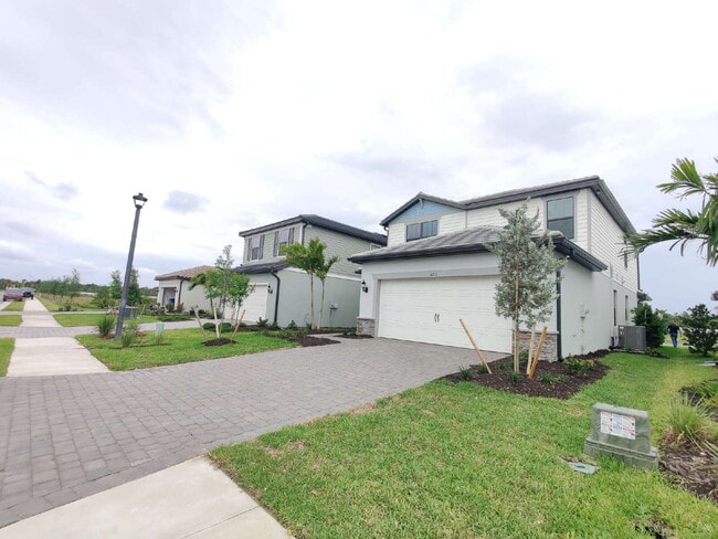 Photo - 6211 Baywood Ct