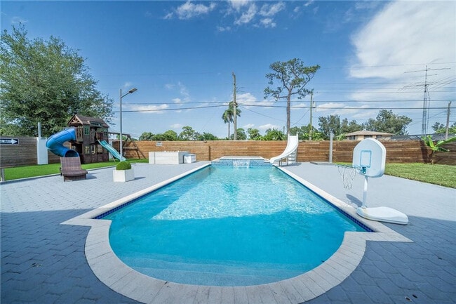 Photo - 15276 Harrison Rd